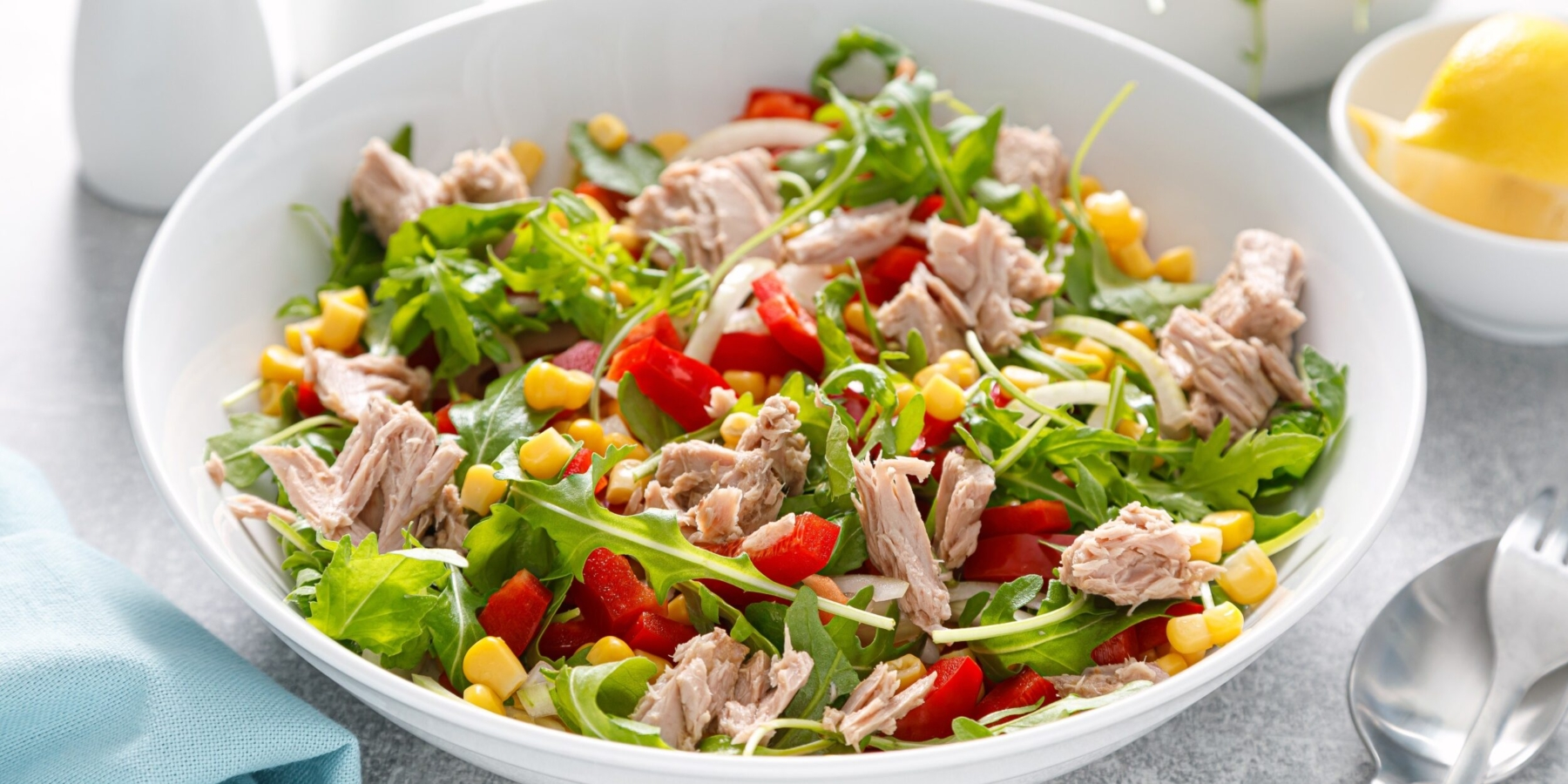 Салат с тунцом — фото